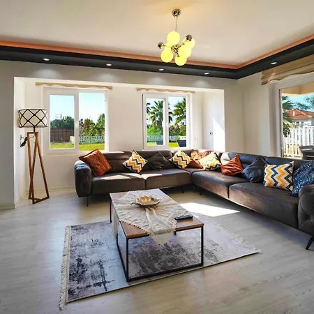 Vilă Fethiye'De Muestakil Yuezme Havuzlu 3 Yatak Odali Villa Ali Bey
